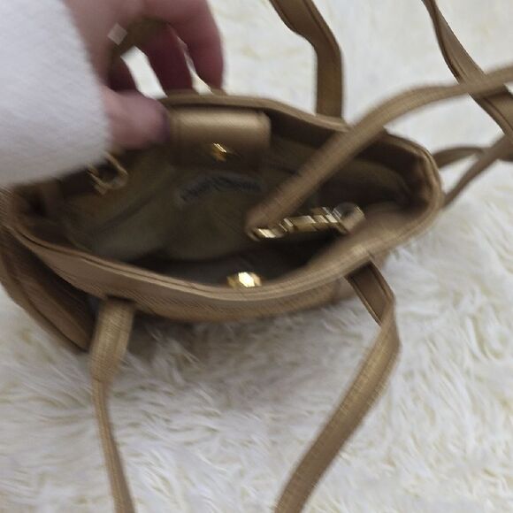 5 For $25 Gold and Tan Shoulder Bags with Natural Fiber Look - Picture 5 of 6